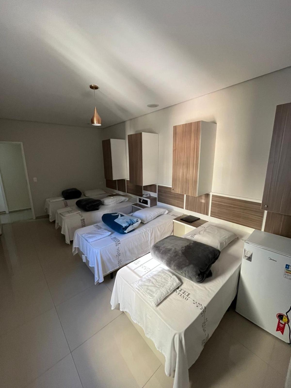 Hotel Quintino - Metro Se -Localizado No Coracao De Sao Paulo Proximo Ao Bras E 25 De Marco Com Estacionamento No Local Gratis מראה חיצוני תמונה A typical bedroom in the residence halls